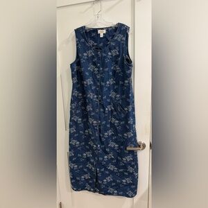 Talbots blue denim sleeveless maxi dress w/ floral pattern (has a hole)